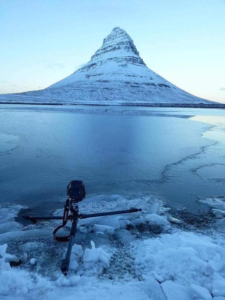 Look how close I got to the foreground. To get good focus on both the shards and the mountain, tilt had to be used.