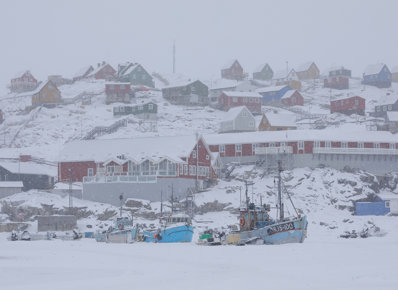 Bleak conditions upon my arrival in Uummannaq