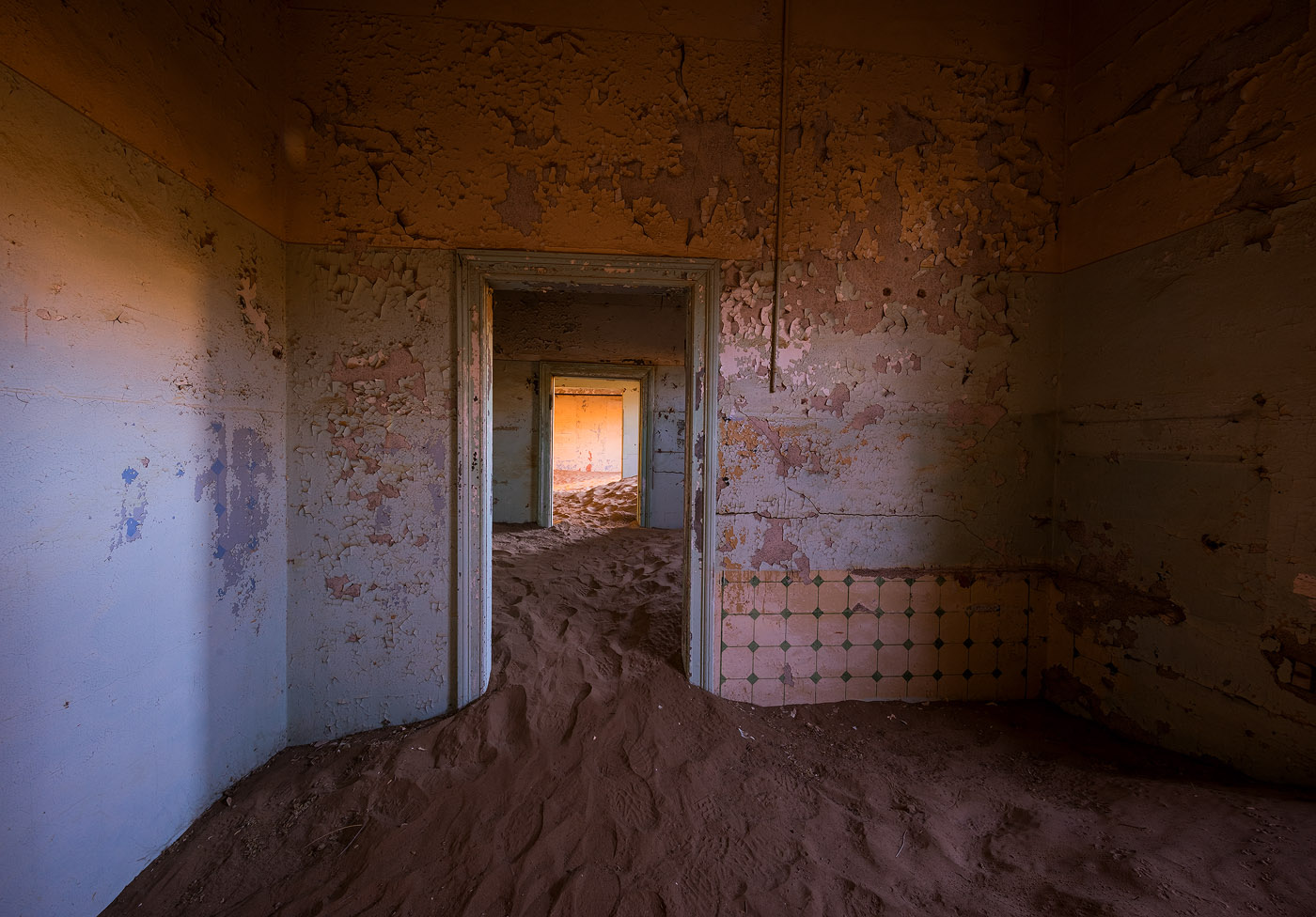Unorthodox Design This Kolmanskop room was different in color to most